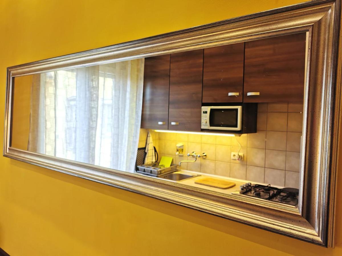 Smart Business Apartman Mişcolţ Exterior foto